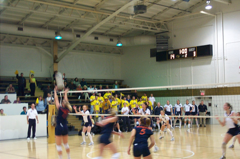 2000 10 10 Vollyball Tech Clemson-018