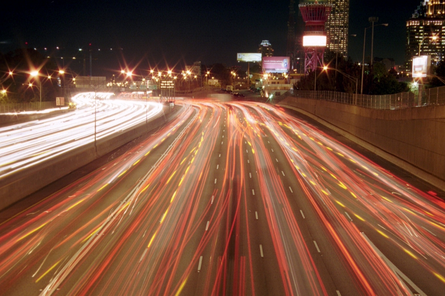 northbound I75/I85 traffic from North Ave bridge