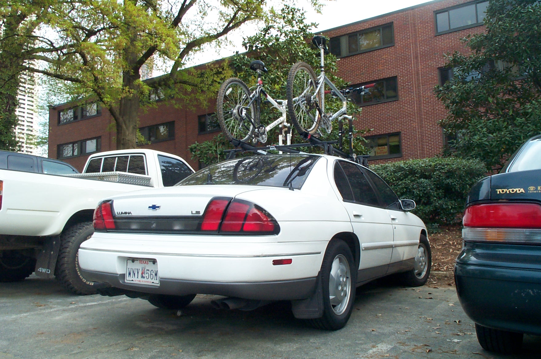 2001 04 08 bikes and car-053