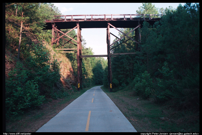 crossing around mile 26