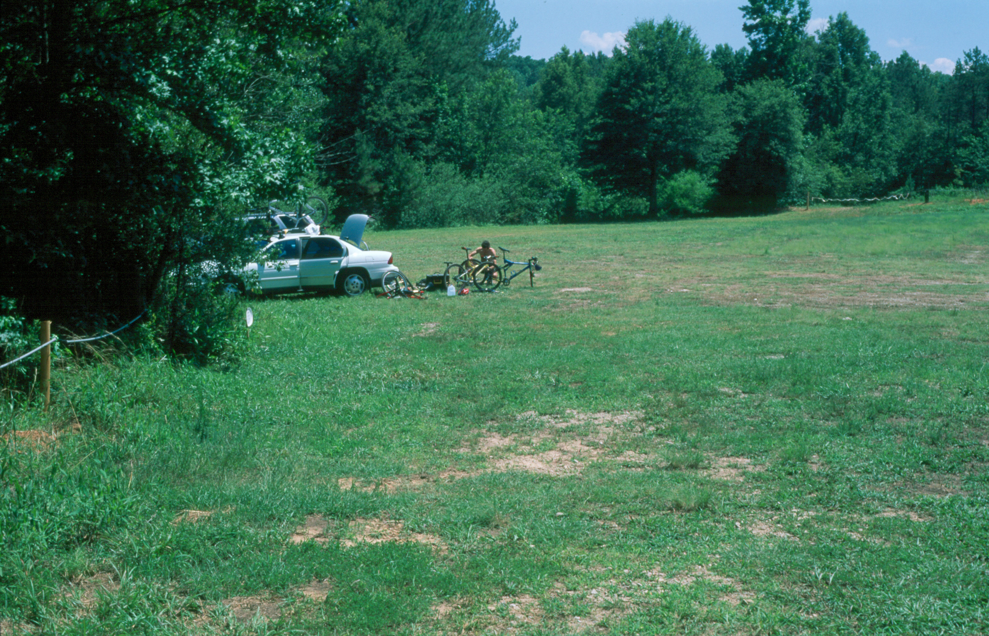 john fixing flat at new chickopee race course