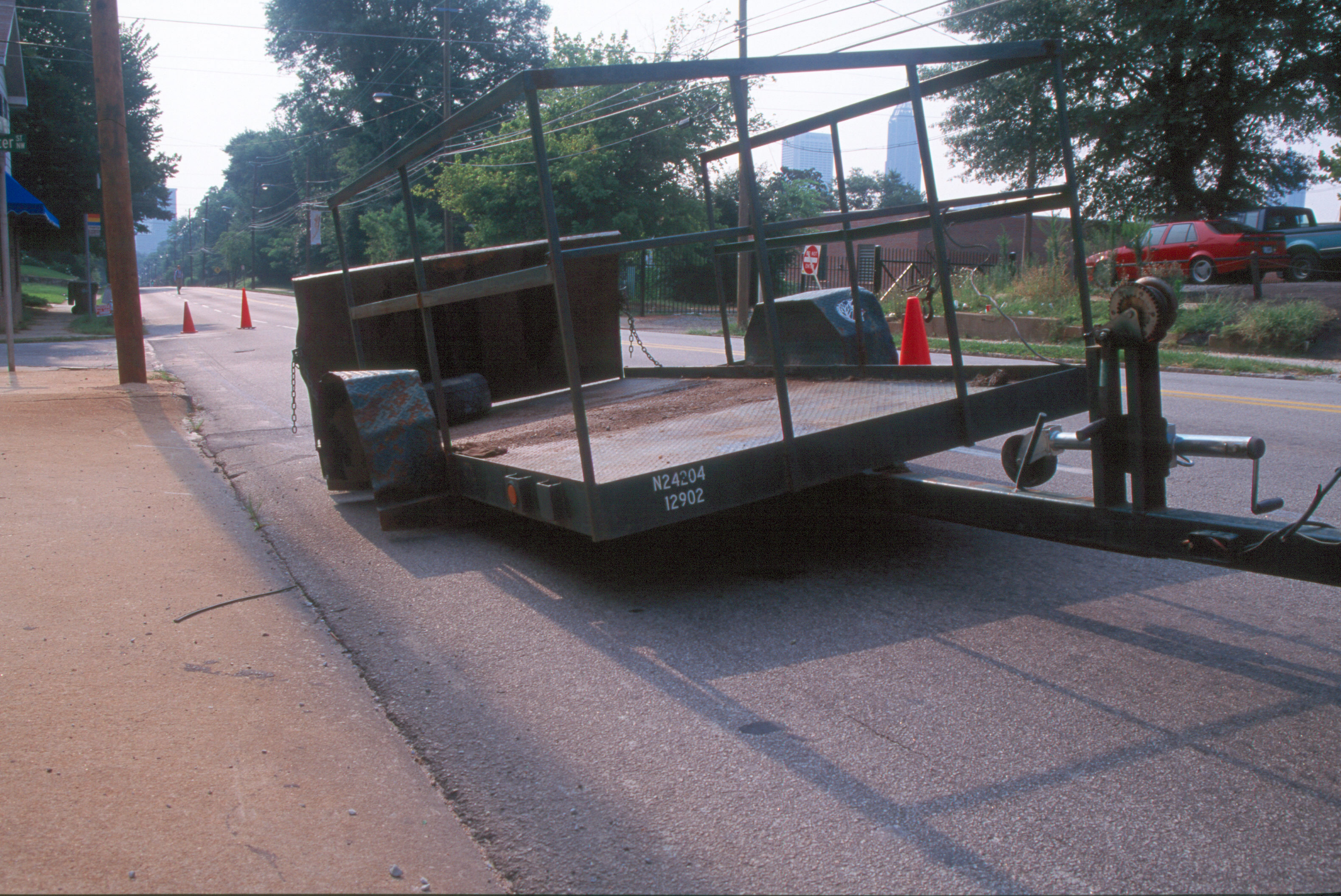 atlanta parks broken axle on tenth 2