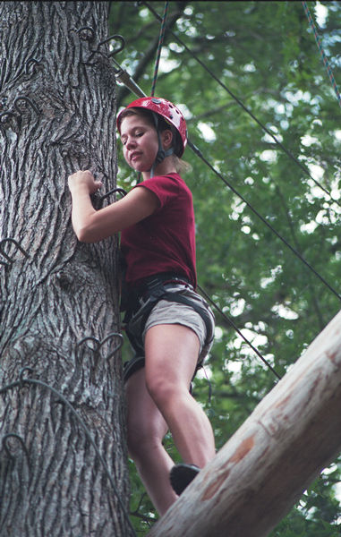 Anna rounds the tree