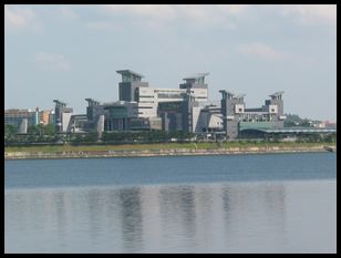 Singapore border fortress