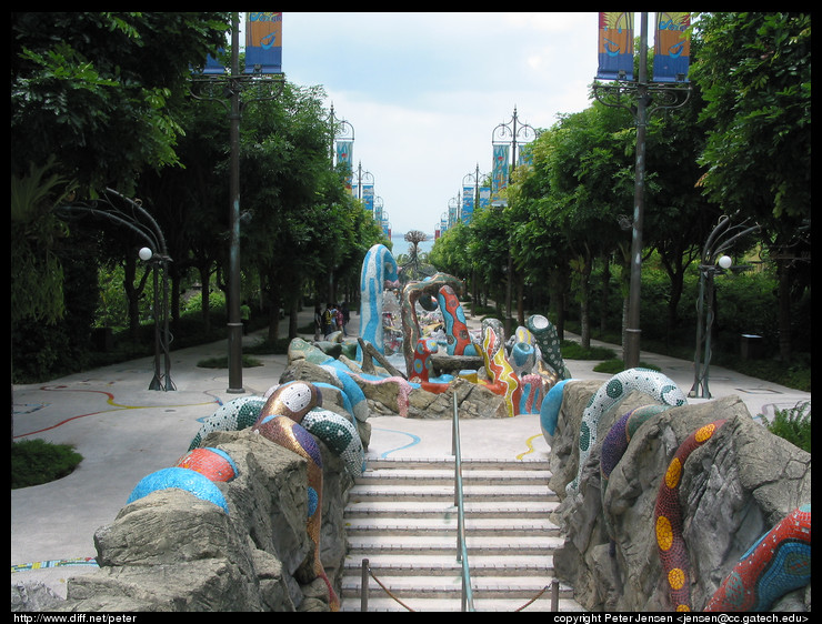 giant mosaic fountain