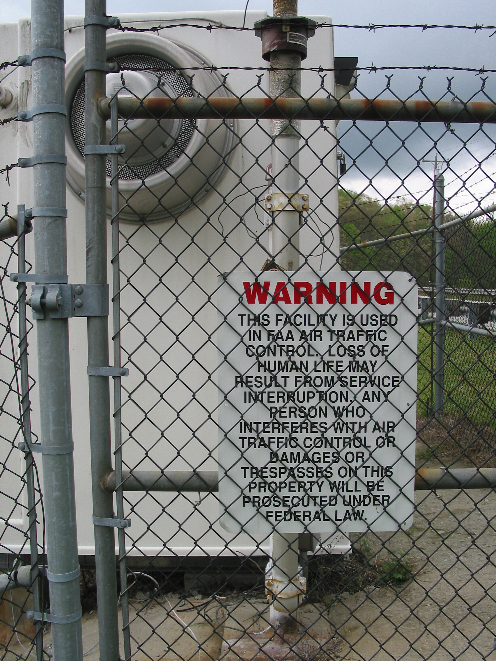 FTY approach gear warning sign