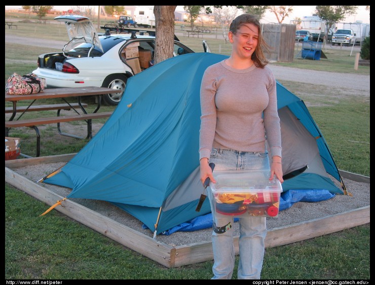 Ana, w/ the food box