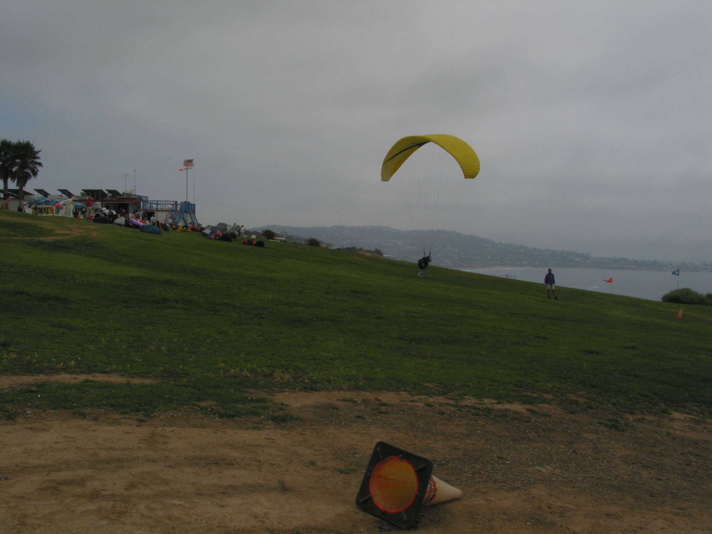 more parasailers