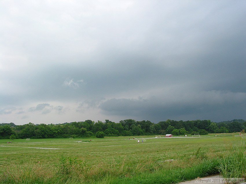 ominous clouds at Rivergreen (but there was still good lift!)