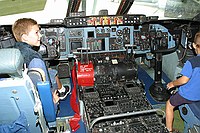 C-5 cockpit (what kind of post-show inspection do these guys have to do???)