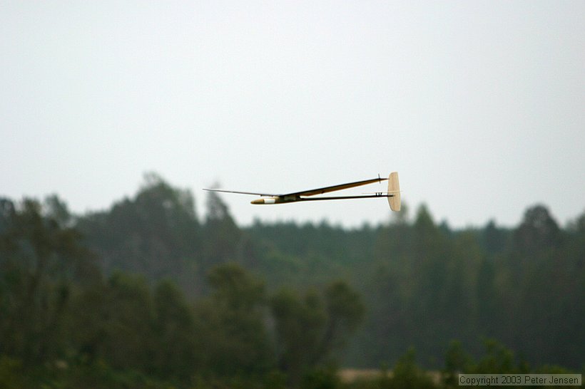 model with flaperons deployed for landing control