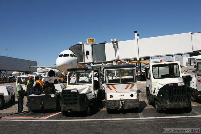 ramp workers at Toronto