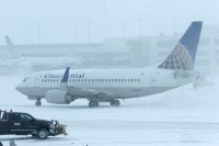 Continental Boeing 737-524 N16646