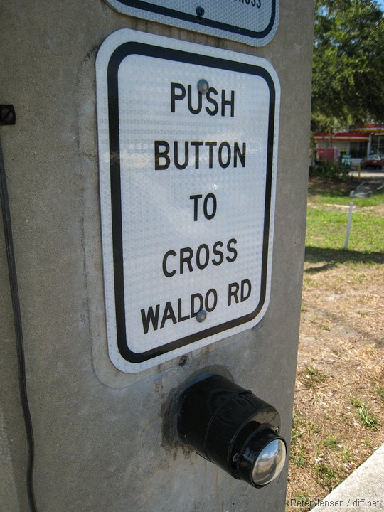 Waldo Rd