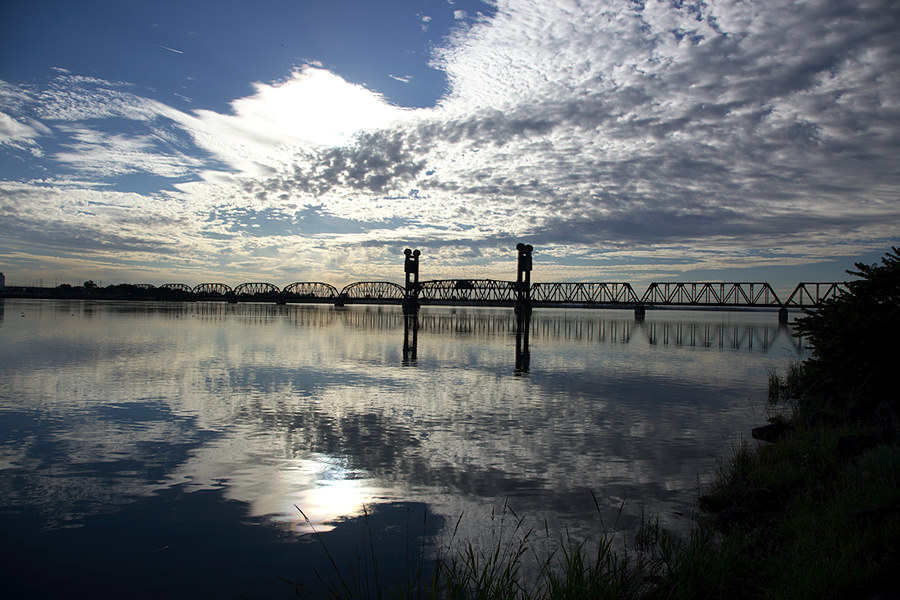 Columbia river railroad bridge