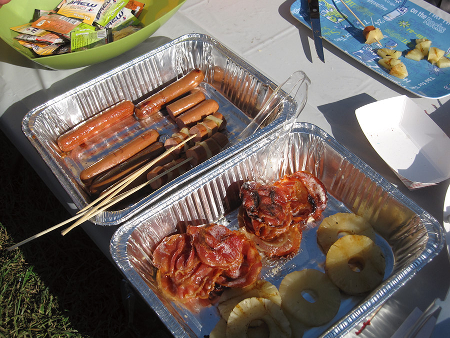 hot dogs with pineapple - so good, who knew?