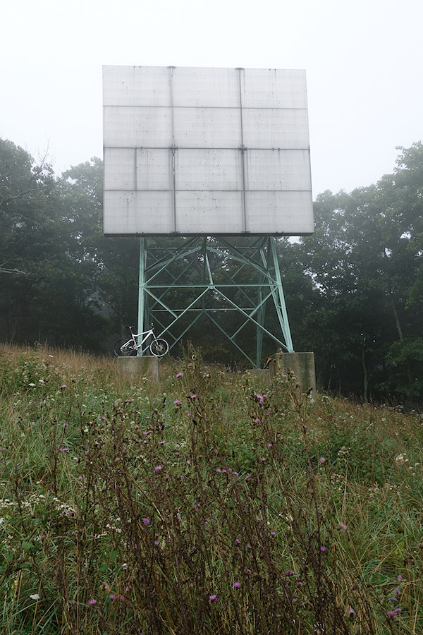 gas pipeline pumping station radio reflector