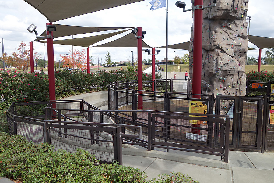 wheelchair ramp access to climbing wall