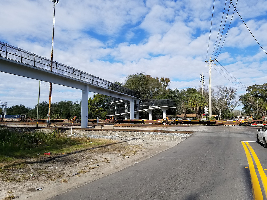 McQuade St footbridge