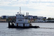 Tug THOMAS E LARGURA