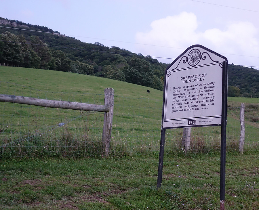 Gravesite of John Dolly