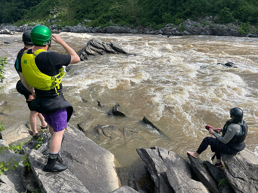 Little Falls at about 4.3' ~ 13020 CFS, low tide